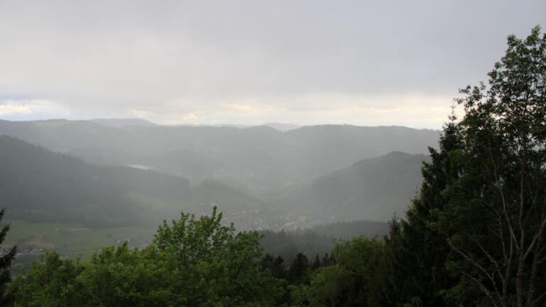 Dieses Bild zeigt eine Webcam-Aufnahme vom Achertal, aufgenommen am Donnerstag, den 14.05.2026 um 19:50 Uhr. Die Temperatur betrug 5.8°C.