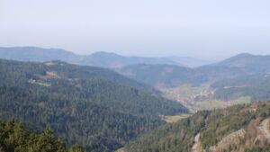 Dieses Bild zeigt eine Webcam-Aufnahme vom Achertal, aufgenommen am Samstag, den 07.03.2026 um 10:50 Uhr. Die Temperatur betrug 13.1°C.