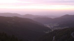 Dieses Bild zeigt eine Webcam-Aufnahme vom Achertal, aufgenommen am Mittwoch, den 17.09.2025 um 20:00 Uhr. Die Temperatur betrug 11.5°C.