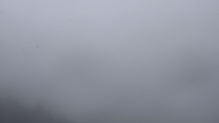 Dieses Bild zeigt eine Webcam-Aufnahme vom Achertal, aufgenommen am Donnerstag, den 25.09.2025 um 12:10 Uhr. Die Temperatur betrug 5.4°C.