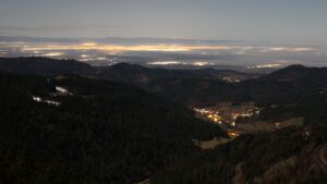 Dieses Bild zeigt eine Webcam-Aufnahme vom Achertal, aufgenommen am Mittwoch, den 04.02.2026 um 00:30 Uhr. Die Temperatur betrug 3.8°C.