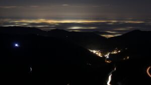 Dieses Bild zeigt eine Webcam-Aufnahme vom Achertal, aufgenommen am Mittwoch, den 17.12.2025 um 06:50 Uhr. Die Temperatur betrug 5.9°C.