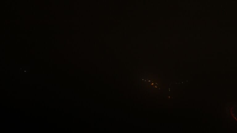 Dieses Bild zeigt eine Webcam-Aufnahme vom Achertal, aufgenommen am Montag, den 22.09.2025 um 04:00 Uhr. Die Temperatur betrug 6.4°C.