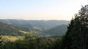 Dieses Bild zeigt eine Webcam-Aufnahme vom Achertal, aufgenommen am Samstag, den 30.05.2026 um 20:20 Uhr. Die Temperatur betrug 26.2°C.