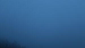 Dieses Bild zeigt eine Webcam-Aufnahme vom Achertal, aufgenommen am Sonntag, den 10.05.2026 um 21:30 Uhr. Die Temperatur betrug 9.9°C.