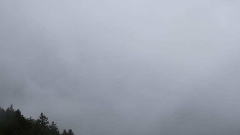 Dieses Bild zeigt eine Webcam-Aufnahme vom Achertal, aufgenommen am Donnerstag, den 22.05.2025 um 10:40 Uhr. Die Temperatur betrug 5.4°C.