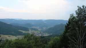 Dieses Bild zeigt eine Webcam-Aufnahme vom Achertal, aufgenommen am Freitag, den 31.07.2026 um 19:40 Uhr. Die Temperatur betrug 26.8°C.