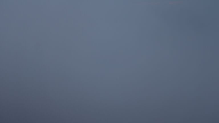 Dieses Bild zeigt eine Webcam-Aufnahme vom Achertal, aufgenommen am Donnerstag, den 21.08.2025 um 21:00 Uhr. Die Temperatur betrug 13.7°C.