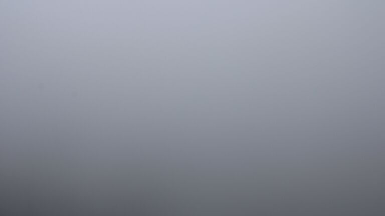 Dieses Bild zeigt eine Webcam-Aufnahme vom Achertal, aufgenommen am Sonntag, den 04.05.2025 um 13:00 Uhr. Die Temperatur betrug 6.4°C.