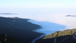 Dieses Bild zeigt eine Webcam-Aufnahme vom Achertal, aufgenommen am Samstag, den 13.12.2025 um 09:40 Uhr. Die Temperatur betrug 8.9°C.