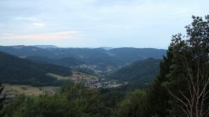 Dieses Bild zeigt eine Webcam-Aufnahme vom Achertal, aufgenommen am Mittwoch, den 05.08.2026 um 06:10 Uhr. Die Temperatur betrug 20.3°C.