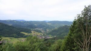 Dieses Bild zeigt eine Webcam-Aufnahme vom Achertal, aufgenommen am Mittwoch, den 10.06.2026 um 09:40 Uhr. Die Temperatur betrug 13.4°C.
