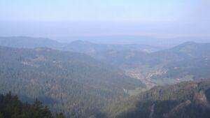 Dieses Bild zeigt eine Webcam-Aufnahme vom Achertal, aufgenommen am Mittwoch, den 15.04.2026 um 08:40 Uhr. Die Temperatur betrug 3.9°C.