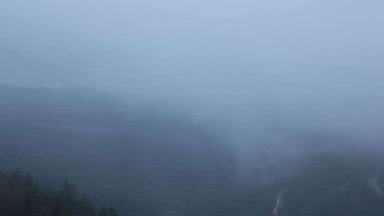 Dieses Bild zeigt eine Webcam-Aufnahme vom Achertal, aufgenommen am Montag, den 17.11.2025 um 08:10 Uhr. Die Temperatur betrug 0°C.