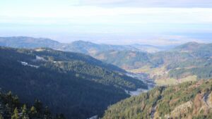 Dieses Bild zeigt eine Webcam-Aufnahme vom Achertal, aufgenommen am Mittwoch, den 19.11.2025 um 10:20 Uhr. Die Temperatur betrug -1°C.