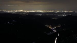 Dieses Bild zeigt eine Webcam-Aufnahme vom Achertal, aufgenommen am Mittwoch, den 14.01.2026 um 18:00 Uhr. Die Temperatur betrug 5.2°C.