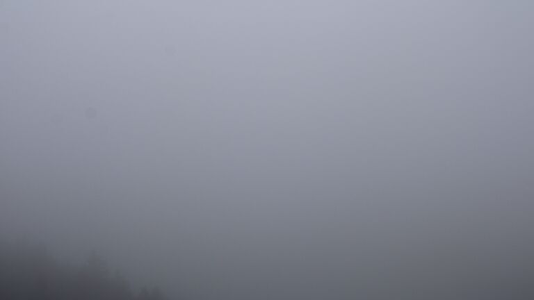 Dieses Bild zeigt eine Webcam-Aufnahme vom Achertal, aufgenommen am Mittwoch, den 22.10.2025 um 11:50 Uhr. Die Temperatur betrug 8.4°C.
