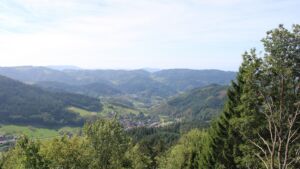 Dieses Bild zeigt eine Webcam-Aufnahme vom Achertal, aufgenommen am Montag, den 21.09.2026 um 12:50 Uhr. Die Temperatur betrug 17.2°C.