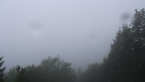 Dieses Bild zeigt eine Webcam-Aufnahme vom Achertal, aufgenommen am Mittwoch, den 01.07.2026 um 08:50 Uhr. Die Temperatur betrug 16.8°C.