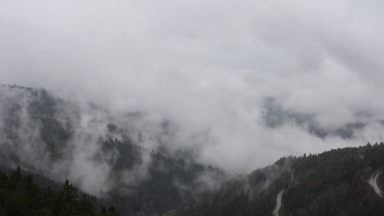 Dieses Bild zeigt eine Webcam-Aufnahme vom Achertal, aufgenommen am Sonntag, den 12.04.2026 um 16:20 Uhr. Die Temperatur betrug 2.3°C.