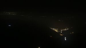 Dieses Bild zeigt eine Webcam-Aufnahme vom Achertal, aufgenommen am Dienstag, den 23.12.2025 um 23:00 Uhr. Die Temperatur betrug -3.2°C.