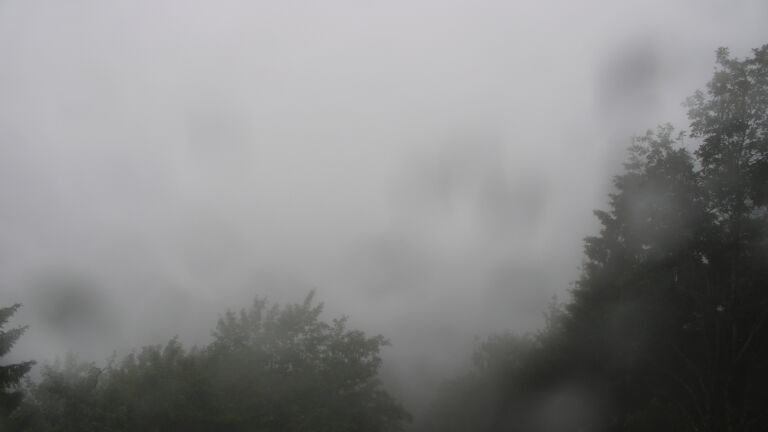 Dieses Bild zeigt eine Webcam-Aufnahme vom Achertal, aufgenommen am Freitag, den 12.06.2026 um 07:50 Uhr. Die Temperatur betrug 8.8°C.