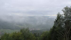 Dieses Bild zeigt eine Webcam-Aufnahme vom Achertal, aufgenommen am Freitag, den 18.09.2026 um 14:40 Uhr. Die Temperatur betrug 12.1°C.