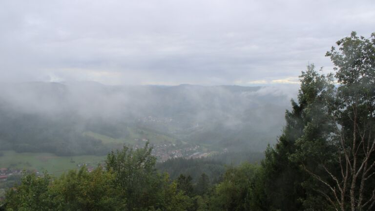 Dieses Bild zeigt eine Webcam-Aufnahme vom Achertal, aufgenommen am Freitag, den 18.09.2026 um 14:40 Uhr. Die Temperatur betrug 12.1°C.