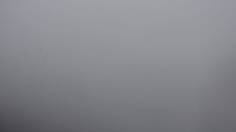 Dieses Bild zeigt eine Webcam-Aufnahme vom Achertal, aufgenommen am Samstag, den 06.12.2025 um 14:00 Uhr. Die Temperatur betrug 3.4°C.