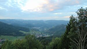 Dieses Bild zeigt eine Webcam-Aufnahme vom Achertal, aufgenommen am Mittwoch, den 16.09.2026 um 07:20 Uhr. Die Temperatur betrug 17.1°C.