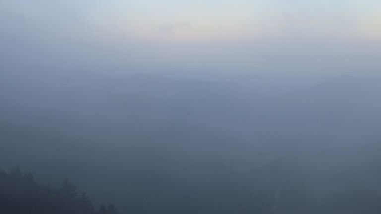 Dieses Bild zeigt eine Webcam-Aufnahme vom Achertal, aufgenommen am Samstag, den 11.10.2025 um 08:10 Uhr. Die Temperatur betrug 5.1°C.