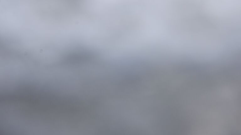 Dieses Bild zeigt eine Webcam-Aufnahme vom Achertal, aufgenommen am Freitag, den 27.03.2026 um 13:10 Uhr. Die Temperatur betrug 1.4°C.