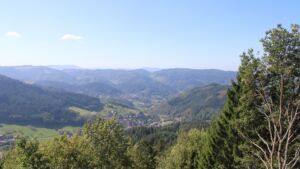 Dieses Bild zeigt eine Webcam-Aufnahme vom Achertal, aufgenommen am Dienstag, den 22.09.2026 um 12:10 Uhr. Die Temperatur betrug 18.4°C.