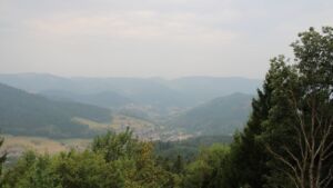Dieses Bild zeigt eine Webcam-Aufnahme vom Achertal, aufgenommen am Montag, den 17.08.2026 um 10:30 Uhr. Die Temperatur betrug 18.2°C.