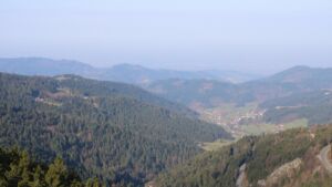 Dieses Bild zeigt eine Webcam-Aufnahme vom Achertal, aufgenommen am Montag, den 23.03.2026 um 08:40 Uhr. Die Temperatur betrug 6°C.