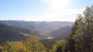 Dieses Bild zeigt eine Webcam-Aufnahme vom Achertal, aufgenommen am Dienstag, den 27.10.2026 um 15:30 Uhr. Die Temperatur betrug 19.9°C.