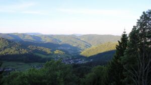 Dieses Bild zeigt eine Webcam-Aufnahme vom Achertal, aufgenommen am Samstag, den 23.05.2026 um 06:40 Uhr. Die Temperatur betrug 18.5°C.