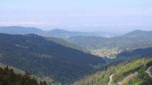 Dieses Bild zeigt eine Webcam-Aufnahme vom Achertal, aufgenommen am Freitag, den 08.05.2026 um 11:10 Uhr. Die Temperatur betrug 11.4°C.