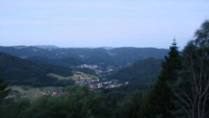 Dieses Bild zeigt eine Webcam-Aufnahme vom Achertal, aufgenommen am Samstag, den 06.06.2026 um 04:50 Uhr. Die Temperatur betrug 12.7°C.