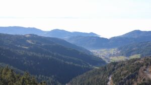 Dieses Bild zeigt eine Webcam-Aufnahme vom Achertal, aufgenommen am Mittwoch, den 25.02.2026 um 15:40 Uhr. Die Temperatur betrug 14.9°C.