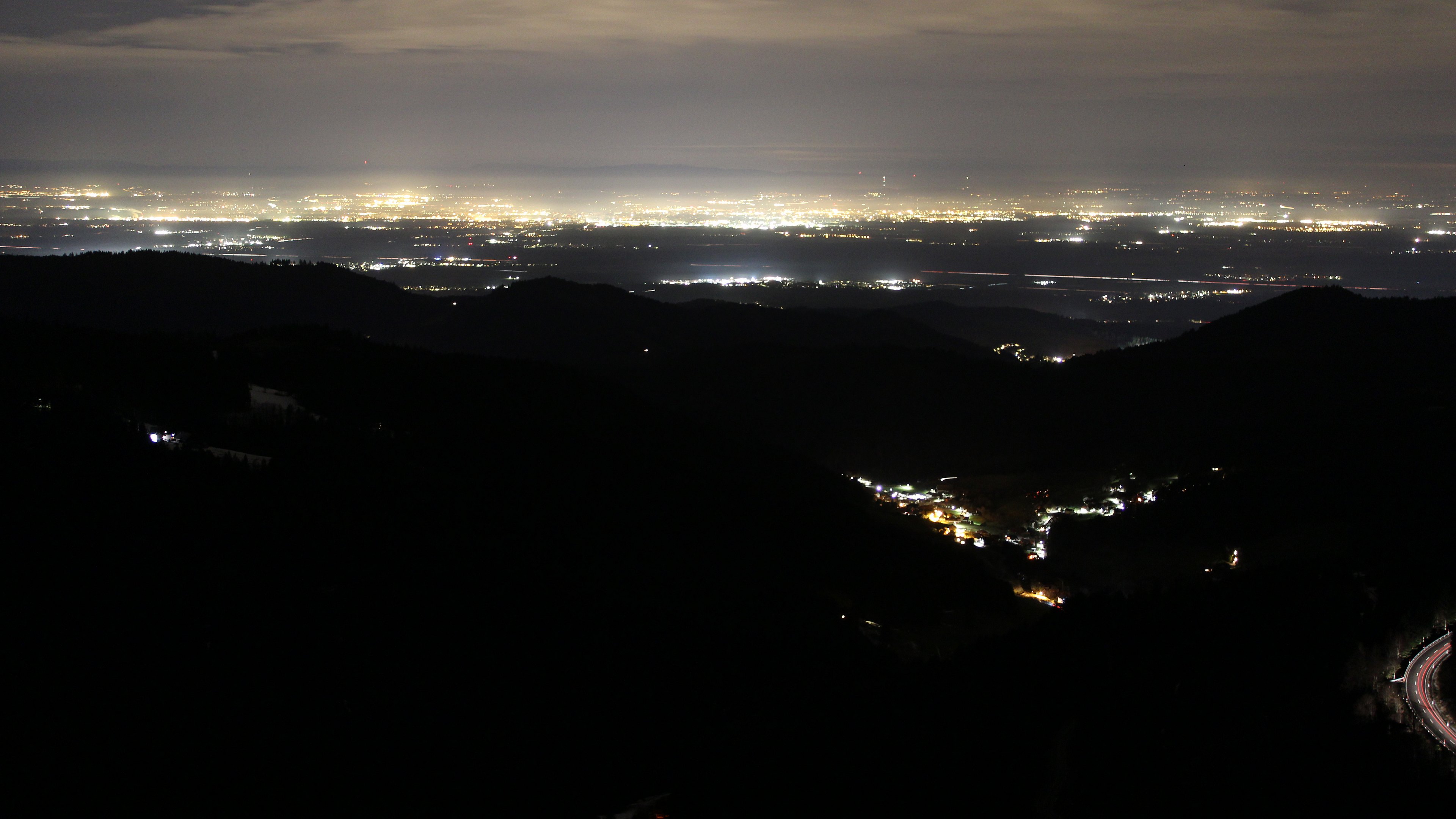 Dieses Bild zeigt eine Webcam-Aufnahme vom Achertal, aufgenommen am Samstag, den 17.01.2026 um 06:30 Uhr. Die Temperatur betrug 7.6°C.