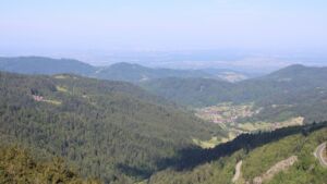 Dieses Bild zeigt eine Webcam-Aufnahme vom Achertal, aufgenommen am Montag, den 19.05.2025 um 10:00 Uhr. Die Temperatur betrug 11.3°C.