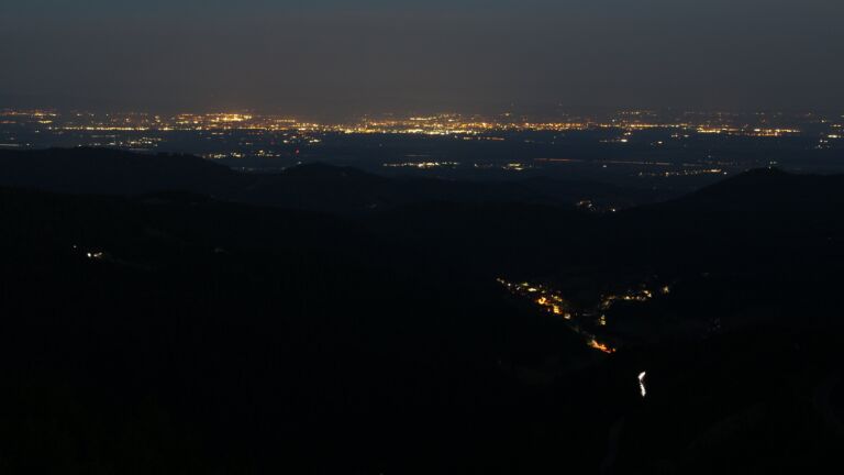 Dieses Bild zeigt eine Webcam-Aufnahme vom Achertal, aufgenommen am Samstag, den 20.09.2025 um 06:20 Uhr. Die Temperatur betrug 19.3°C.