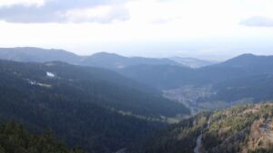 Dieses Bild zeigt eine Webcam-Aufnahme vom Achertal, aufgenommen am Samstag, den 07.02.2026 um 15:20 Uhr. Die Temperatur betrug 8.4°C.