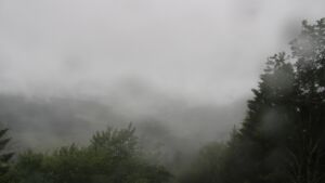 Dieses Bild zeigt eine Webcam-Aufnahme vom Achertal, aufgenommen am Dienstag, den 09.06.2026 um 07:10 Uhr. Die Temperatur betrug 10°C.