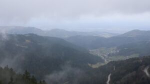 Dieses Bild zeigt eine Webcam-Aufnahme vom Achertal, aufgenommen am Mittwoch, den 11.03.2026 um 12:00 Uhr. Die Temperatur betrug 5.2°C.