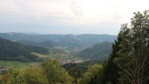 Dieses Bild zeigt eine Webcam-Aufnahme vom Achertal, aufgenommen am Mittwoch, den 07.10.2026 um 18:00 Uhr. Die Temperatur betrug 20.3°C.