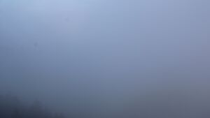 Dieses Bild zeigt eine Webcam-Aufnahme vom Achertal, aufgenommen am Freitag, den 03.04.2026 um 08:00 Uhr. Die Temperatur betrug 2.2°C.