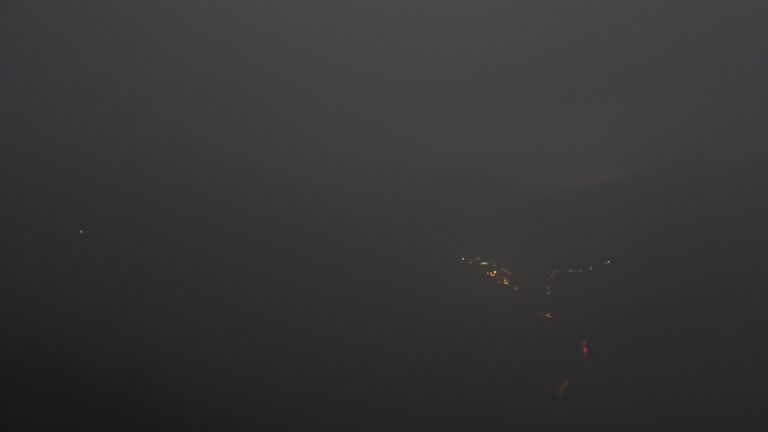 Dieses Bild zeigt eine Webcam-Aufnahme vom Achertal, aufgenommen am Dienstag, den 09.09.2025 um 05:30 Uhr. Die Temperatur betrug 12.4°C.