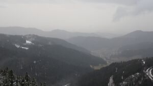 Dieses Bild zeigt eine Webcam-Aufnahme vom Achertal, aufgenommen am Dienstag, den 27.01.2026 um 16:40 Uhr. Die Temperatur betrug 1.2°C.